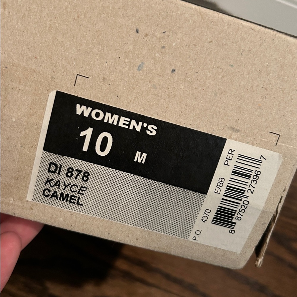 Dingo Kayce Brown Suede Fringe Boots - Picture 8 of 11
